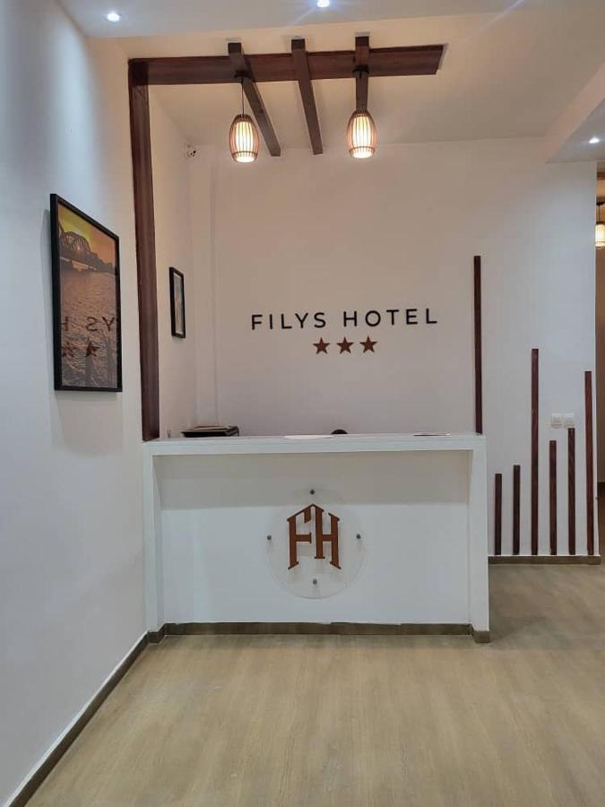 Filys Hotel Saint-Louis Esterno foto